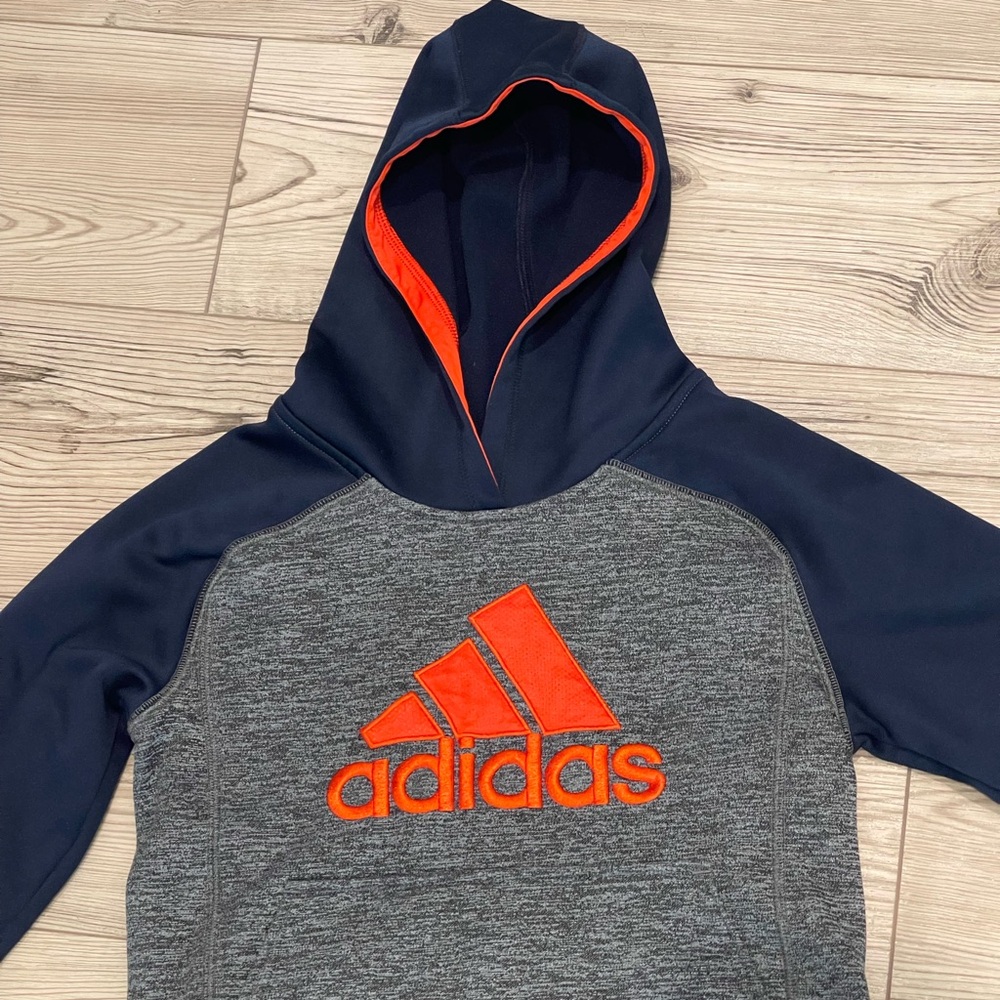 Unisex or Boys Adidas Sweatshirt Size 8 - Like New!